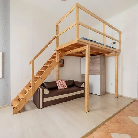 Erkel House I Petite