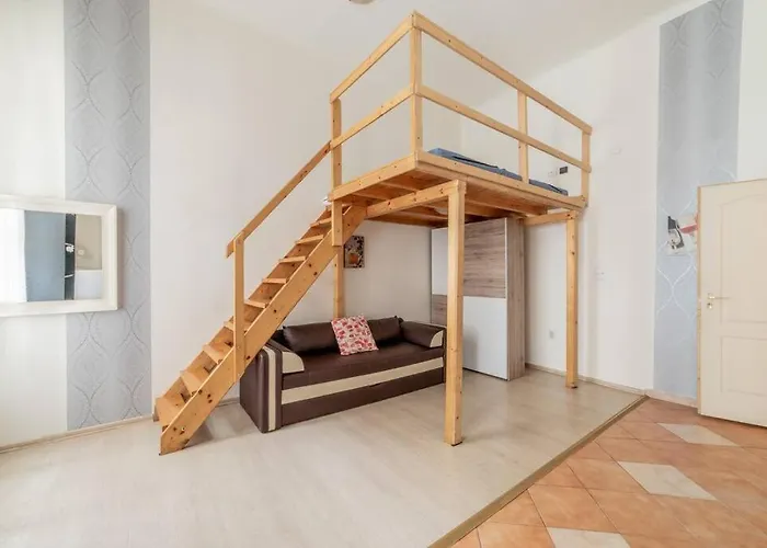Erkel House I Petite