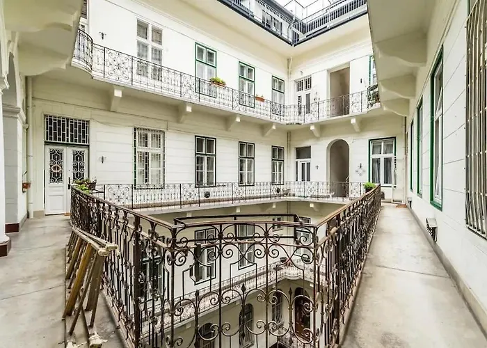 Erkel House I Petite Apartmán *