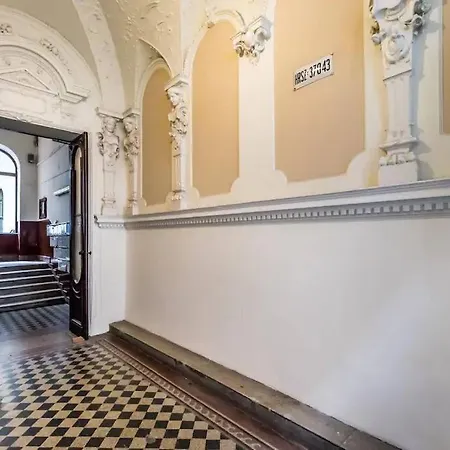Erkelhouse #Petite Budapeste